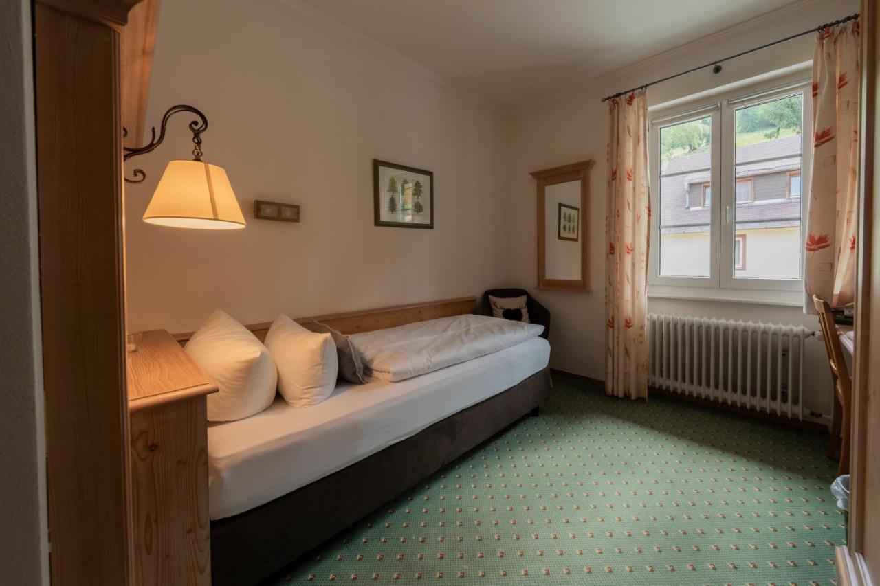 Gruener Baum Naturparkhotel & Schwarzwald-Restaurant Todtnau Eksteriør billede