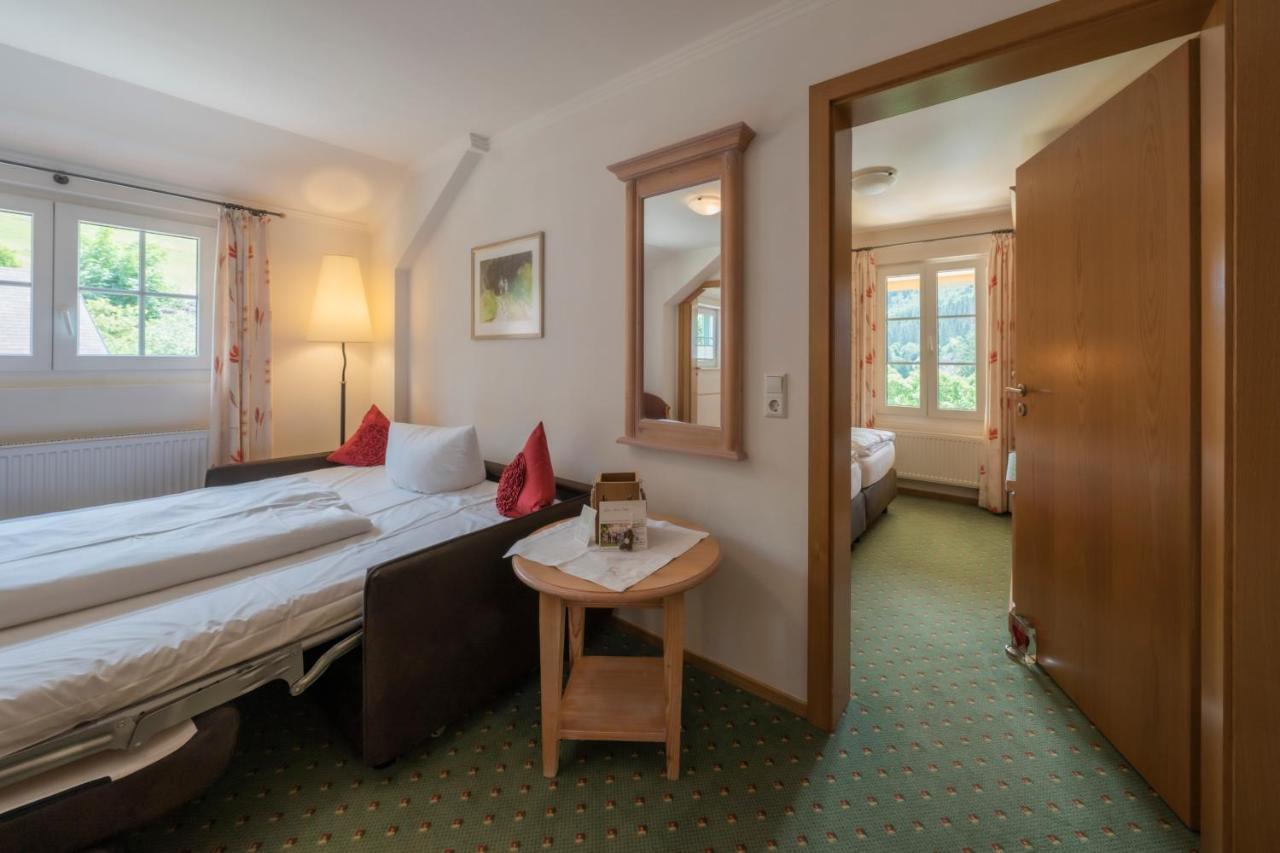 Gruener Baum Naturparkhotel & Schwarzwald-Restaurant Todtnau Eksteriør billede