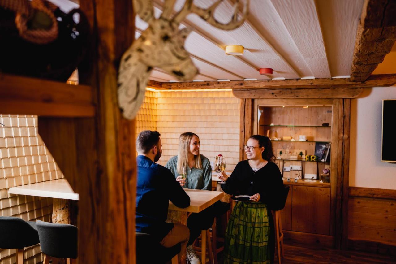 Gruener Baum Naturparkhotel & Schwarzwald-Restaurant Todtnau Eksteriør billede