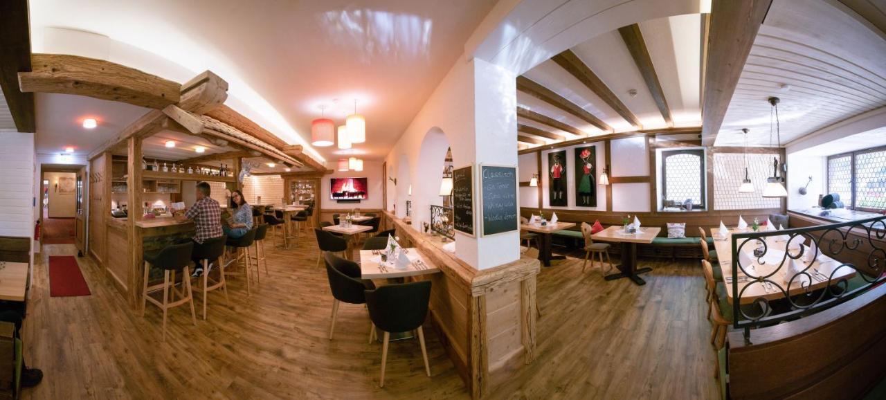 Gruener Baum Naturparkhotel & Schwarzwald-Restaurant Todtnau Eksteriør billede
